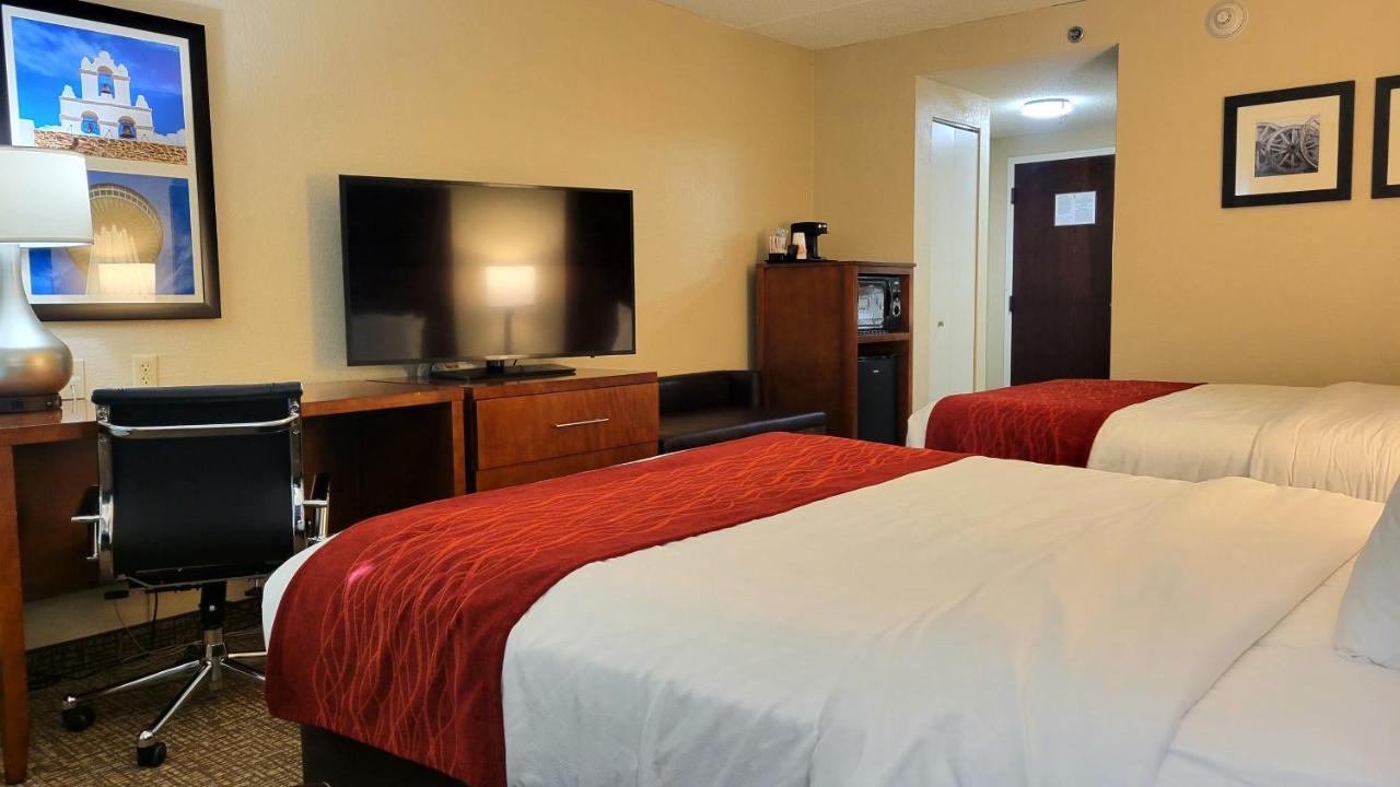 Spark By Hilton San Antonio Airport Exterior foto